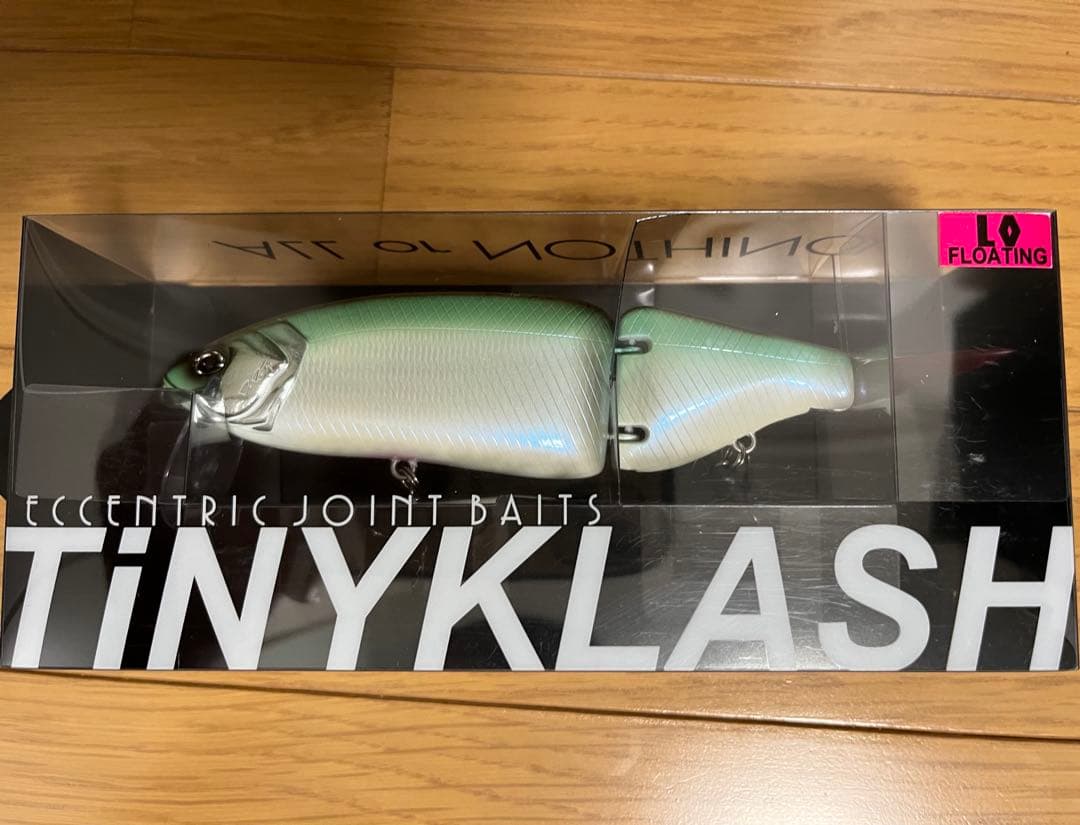 DRT TINY KLASH low FLカラー