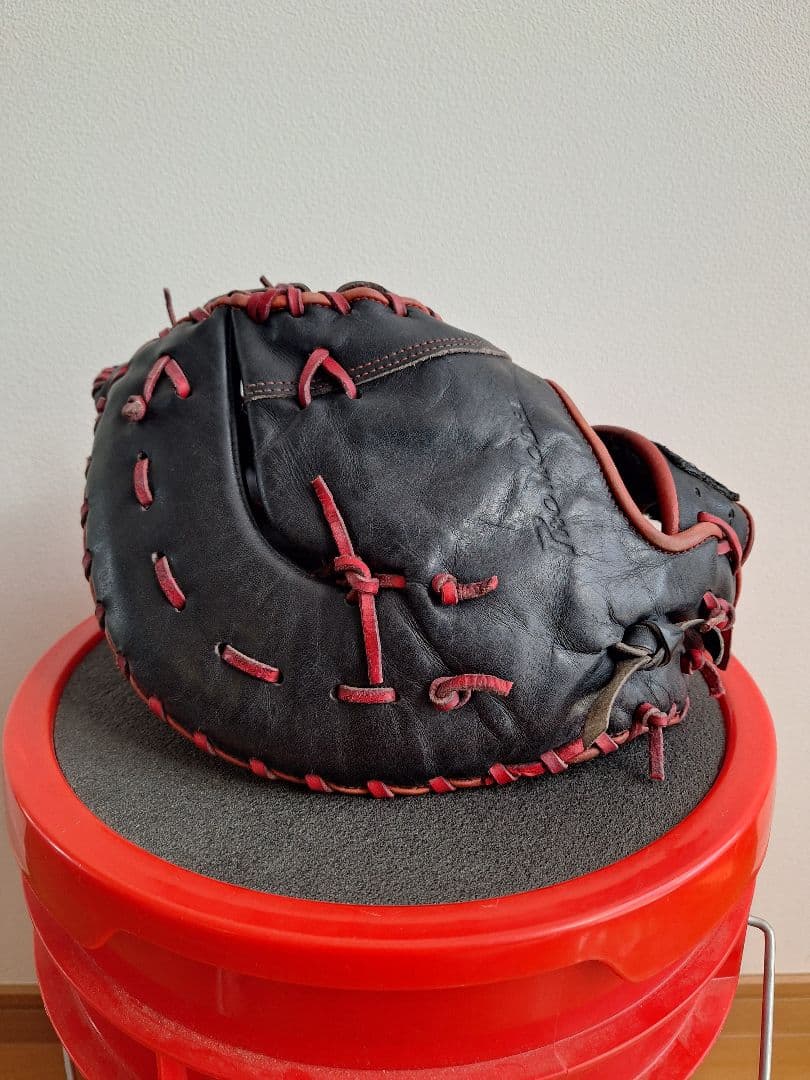 ZETT 軟式グローブ 黒/赤　ファーストミット　中古