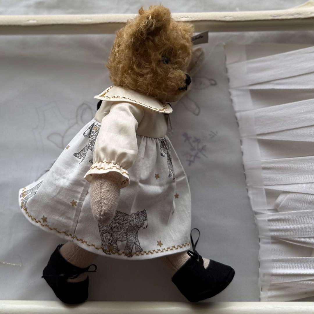 クマのぬいぐるみ ドレス付き 約26cm テディベア