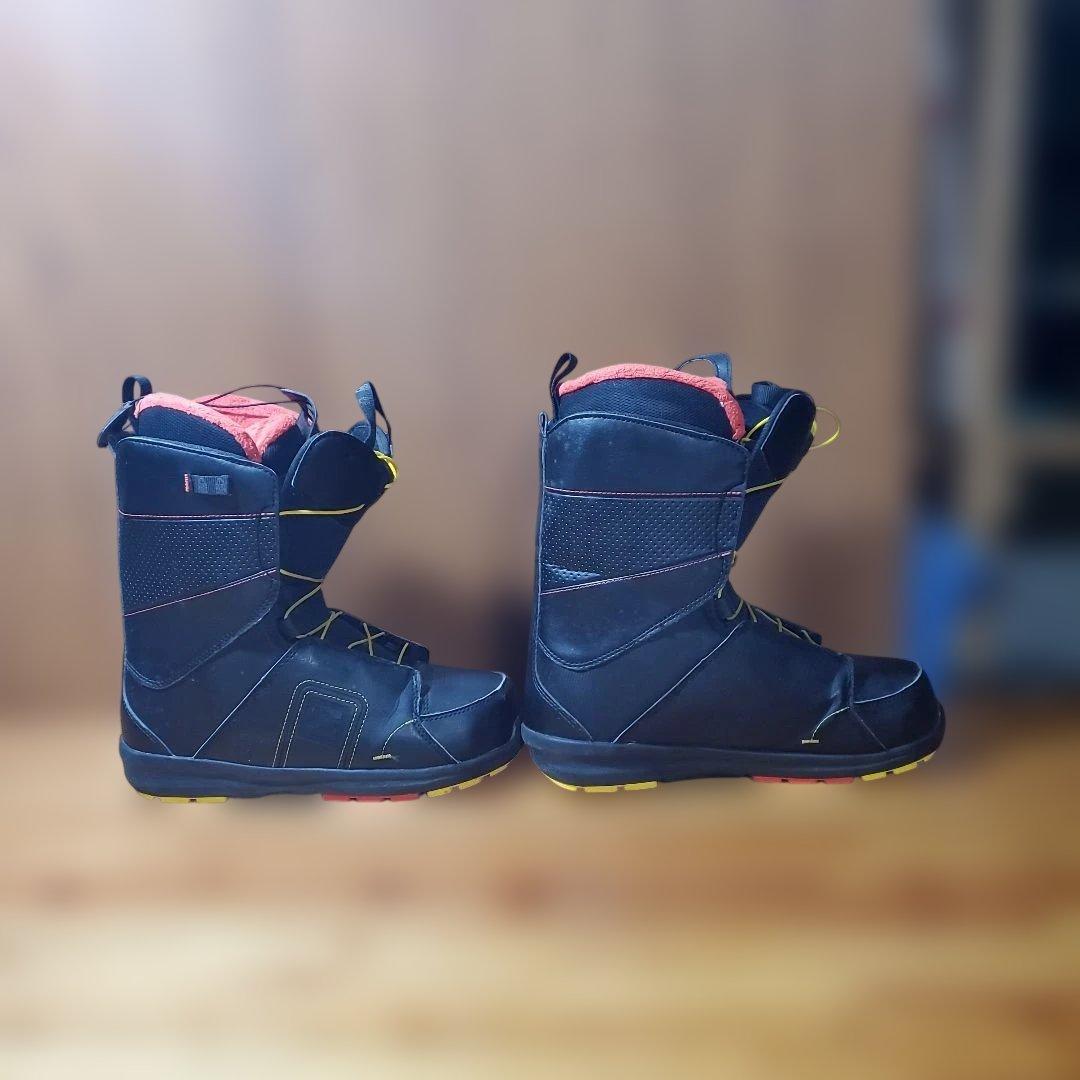 SALOMON スノーボードブーツ 26cm! 26114