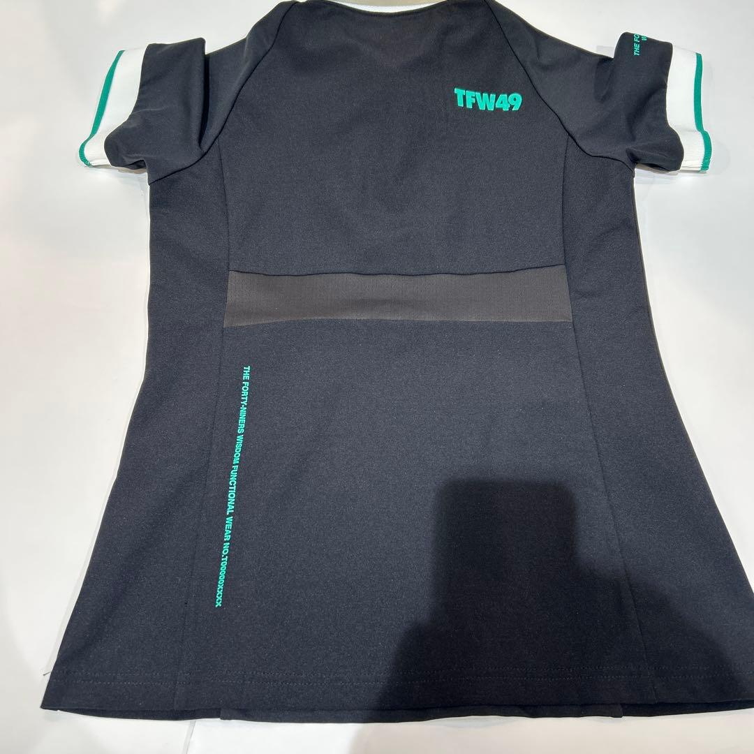 新品❤️TFW49 ブラックポロシャツ レディース
