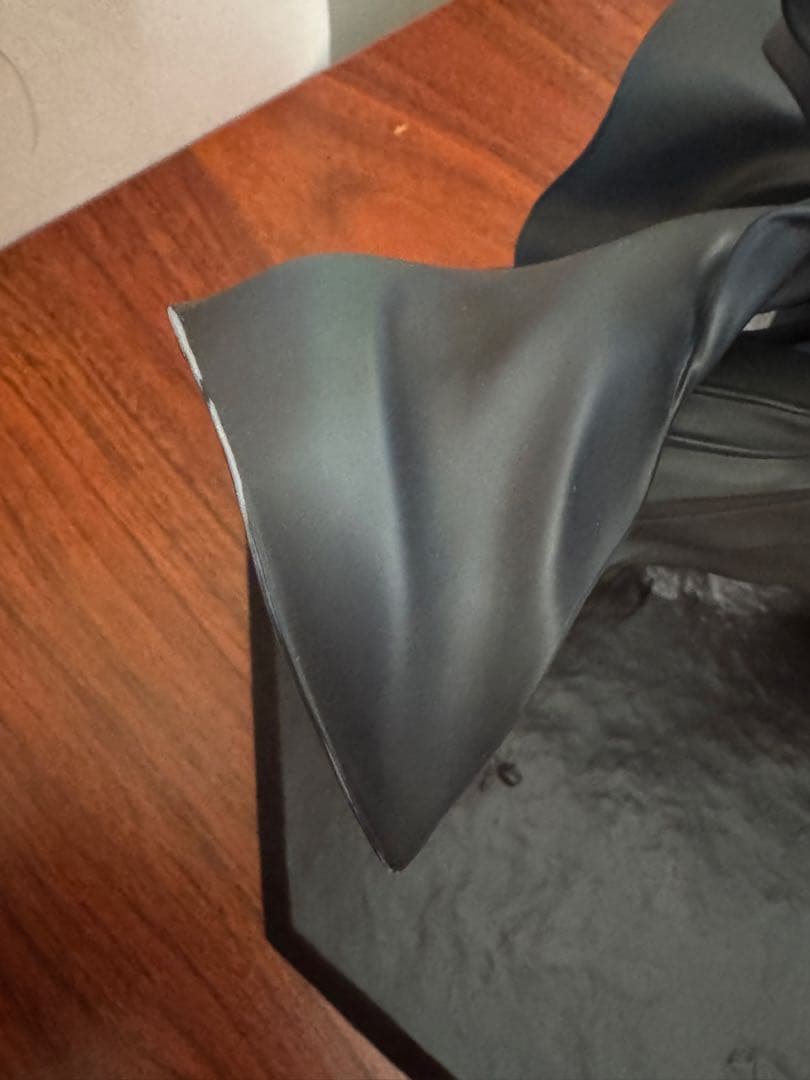 岡田以蔵　フィギュア