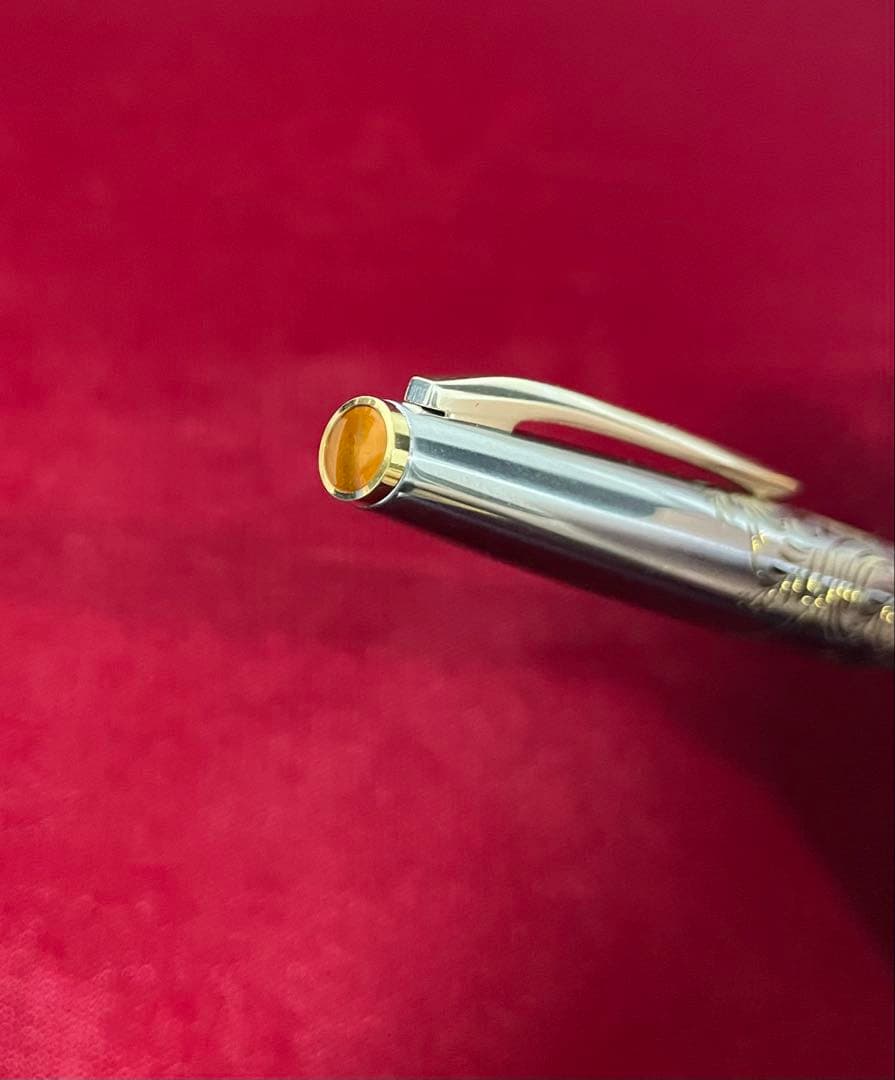 ⚪︎新品未使用　1970年代製　レディ 唐草　アイボリーカバー 18K F 絶版