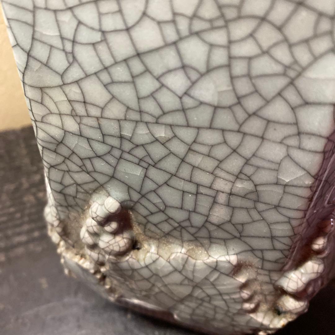 中国古玩　青磁山葡萄文面取花生　31cm13cm