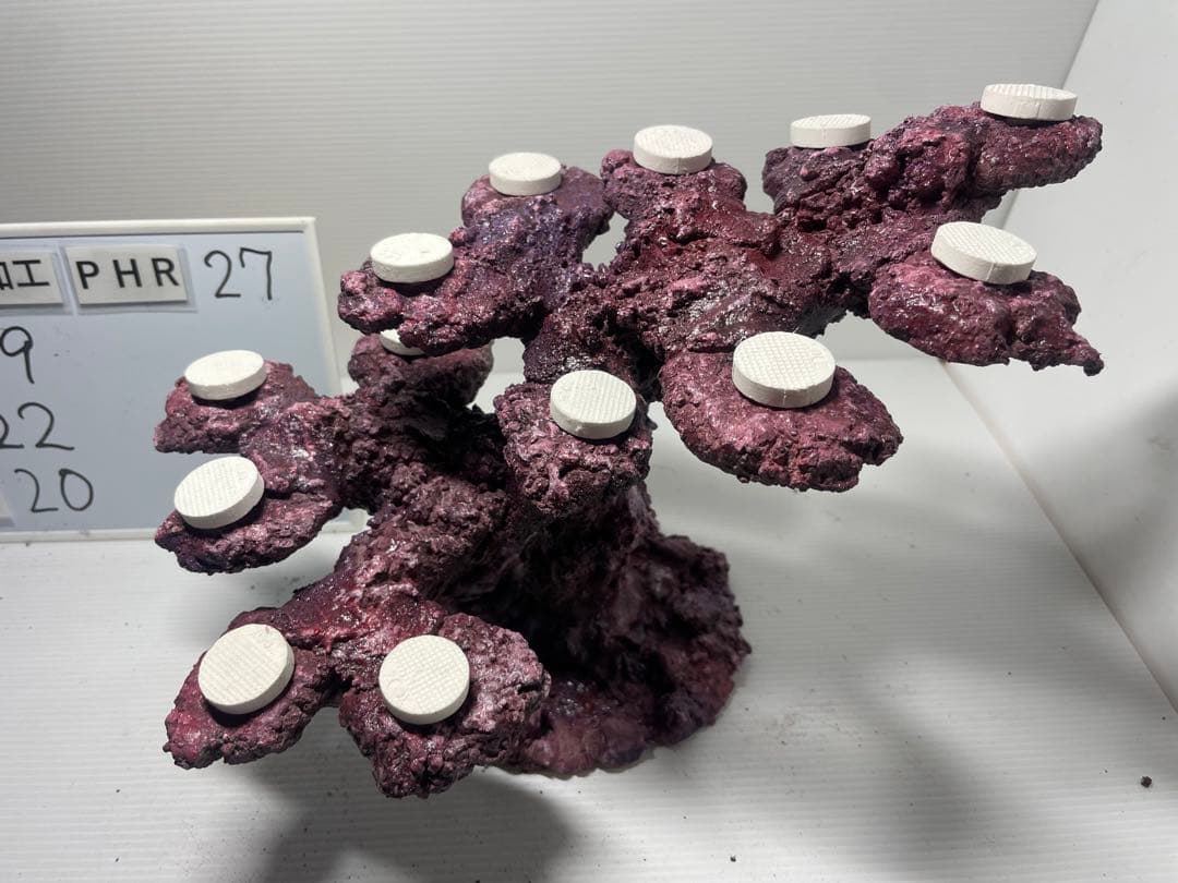 【送料無料】人工ライブロック　PHR27／13穴加工　アク抜き済み安心塗料使用