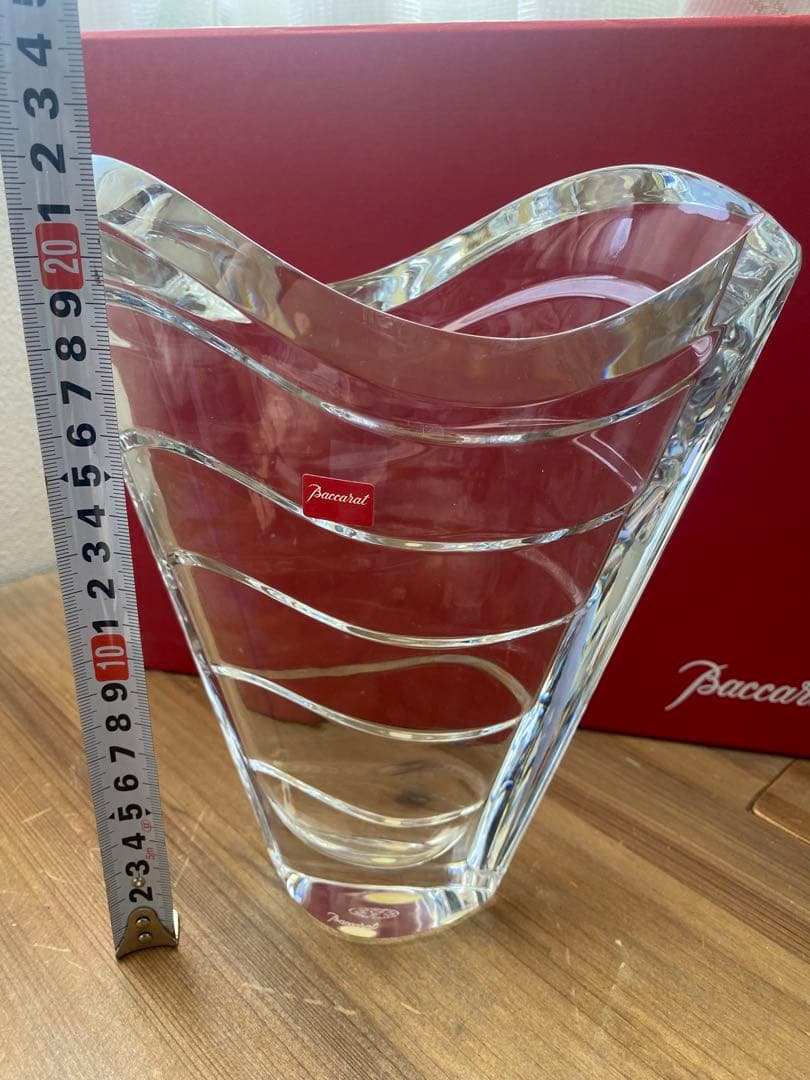 Baccarat バカラ WAVE フラワーベース ウェーブ 花瓶　箱付き