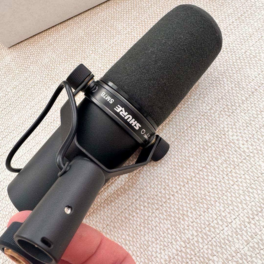 SHURE SM7B ダイナミックマイク　プリアンプ付き