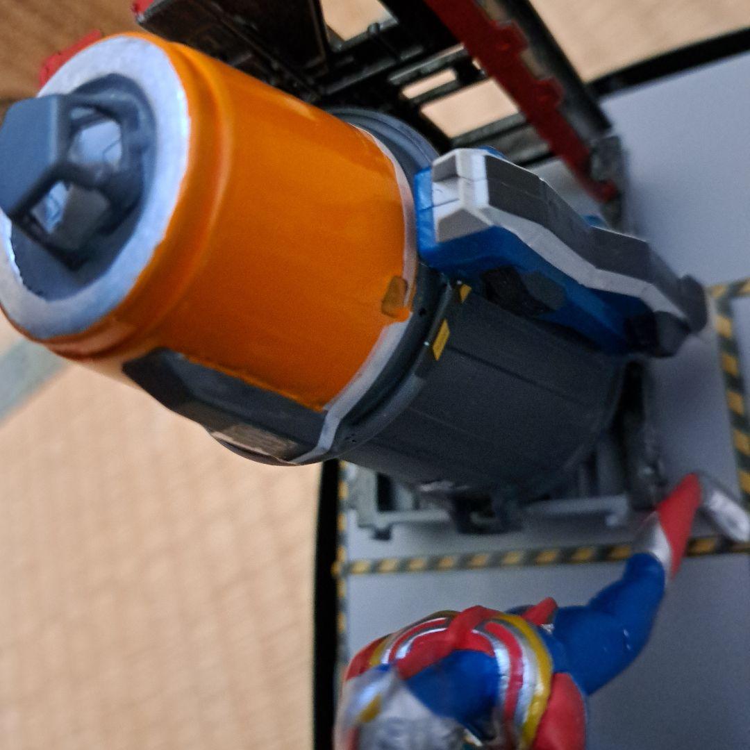 ジオラマ ウルトラマン コスモス・ゼロ・ダイナ