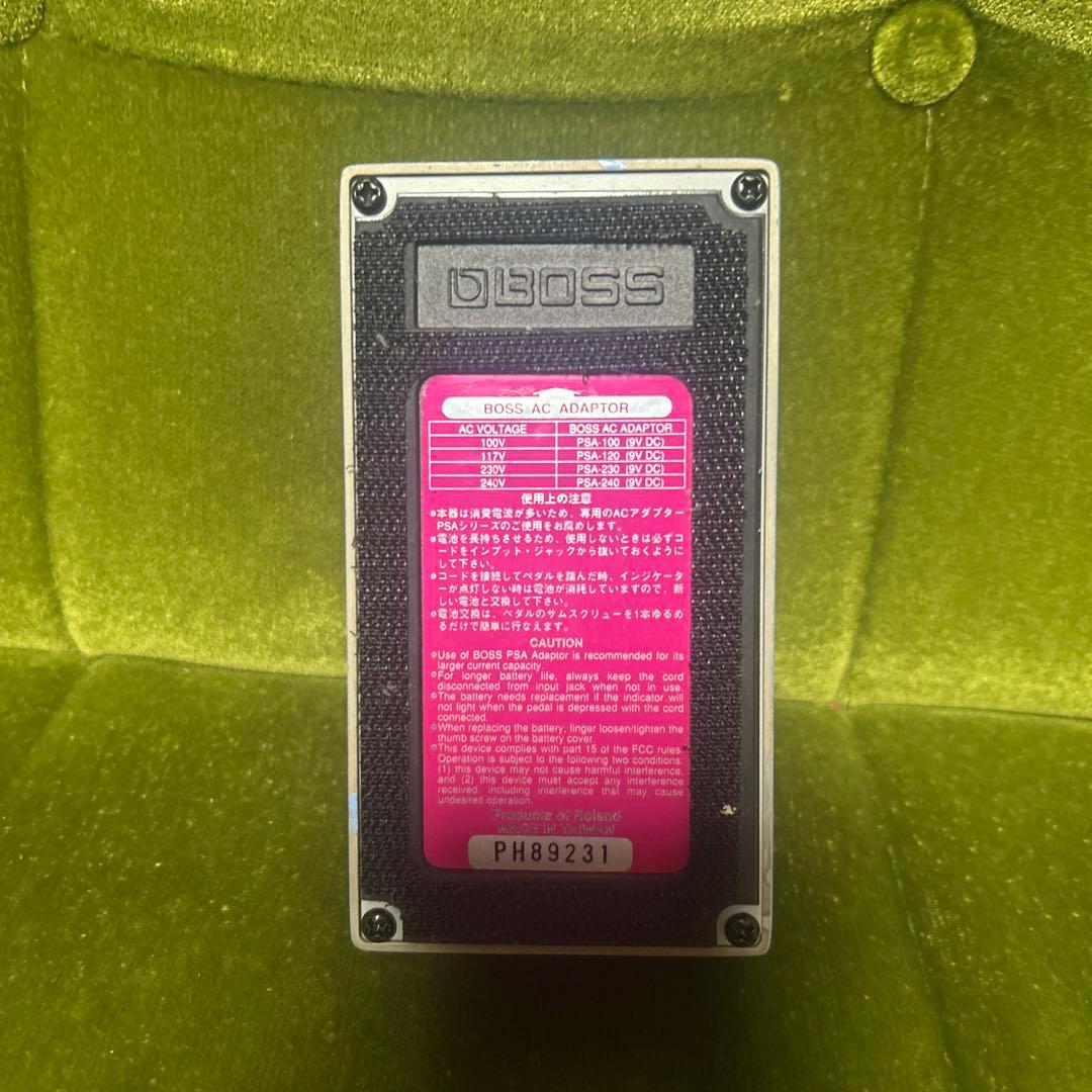 BOSS CH-1 アナログコーラス　ピンクラベル　エフェクター