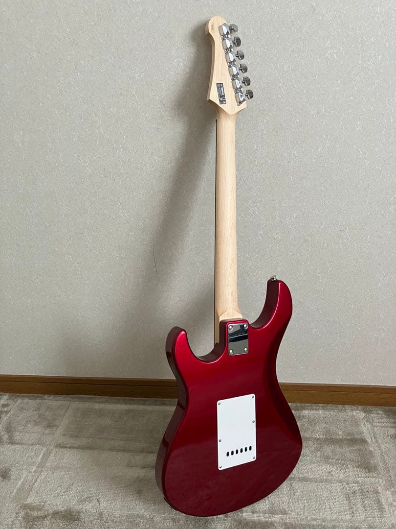 YAMAHA PACIFICA 012 レッドメタリック