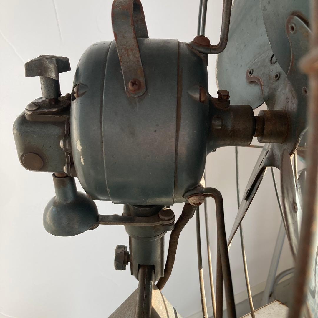 ヴィンテージ鉄製扇風機　ファン　蚤の市　アンティーク