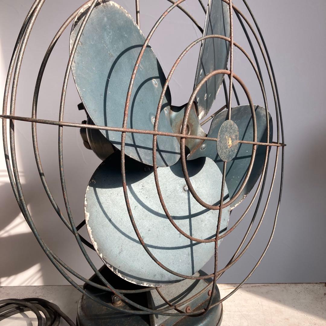 ヴィンテージ鉄製扇風機　ファン　蚤の市　アンティーク