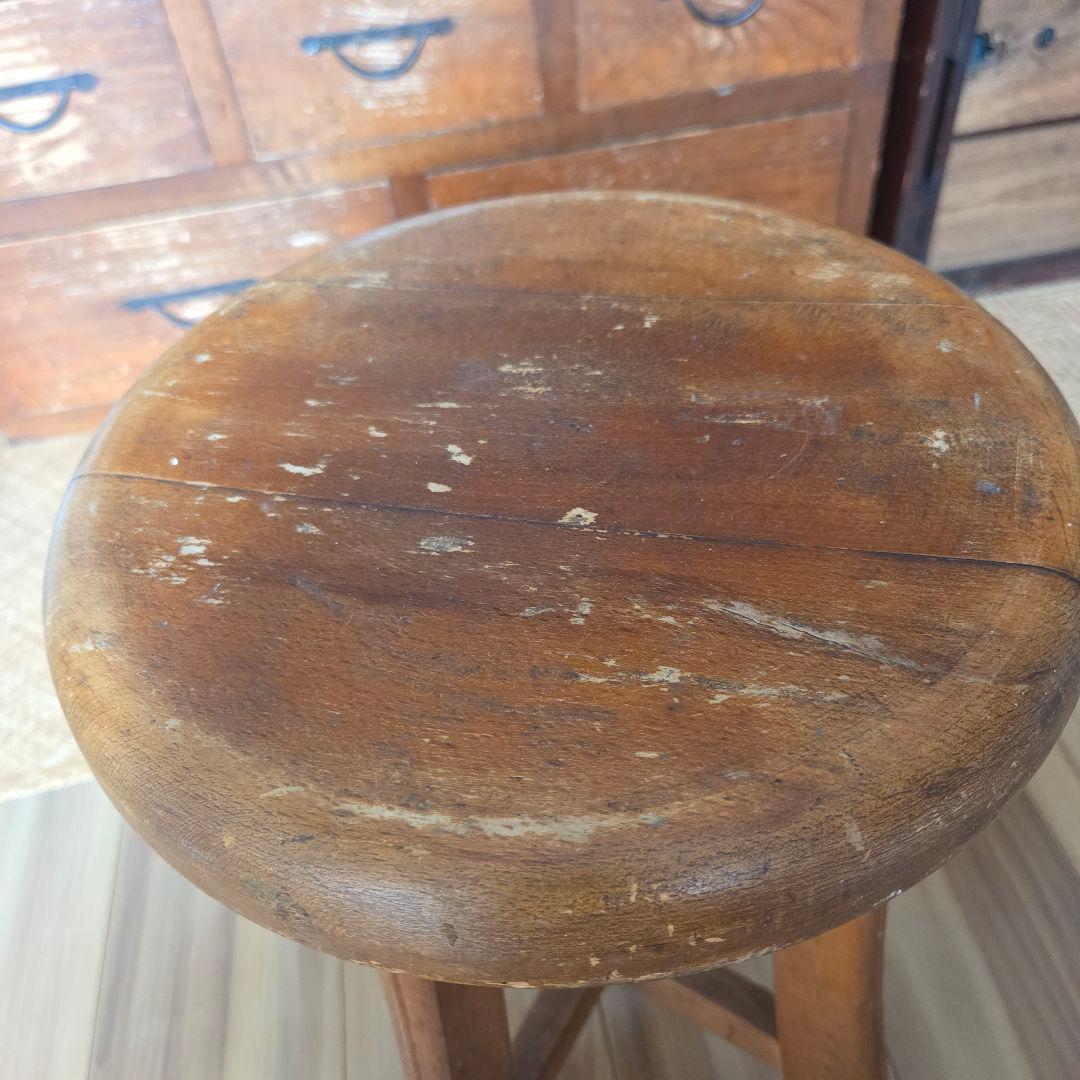 ヴィンテージ　スツール　古家具　アンティーク　丸椅子　レトロ