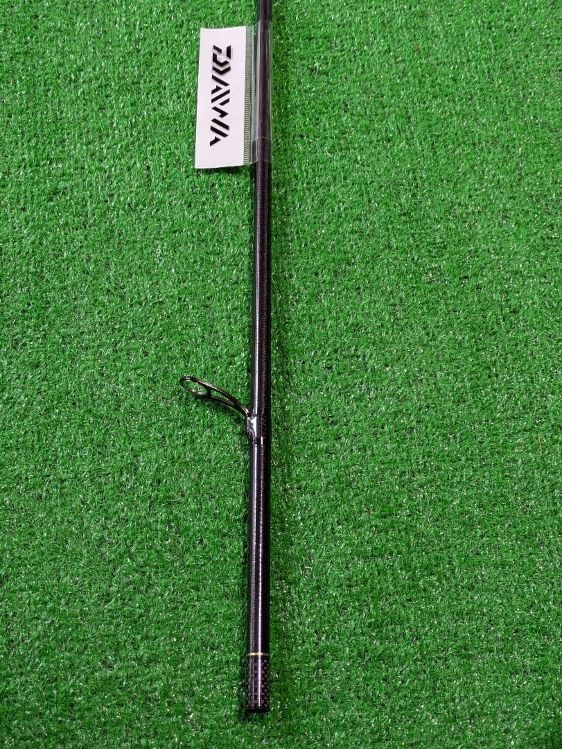 新品未使用。25モアザン106M/MH