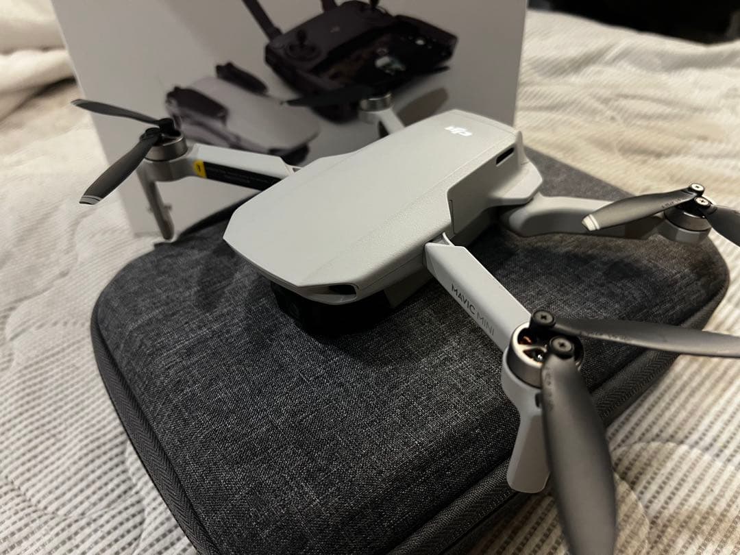 DJI Mavic mini フライモアコンボ【国内正規品】機体は新品です