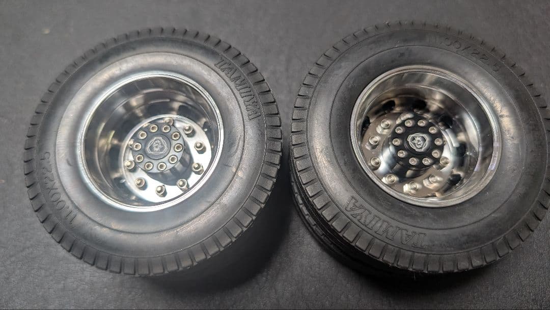 スカニア 1/14 ホイールセット タイヤ付 アルミ 6×4 タミヤ　トラック