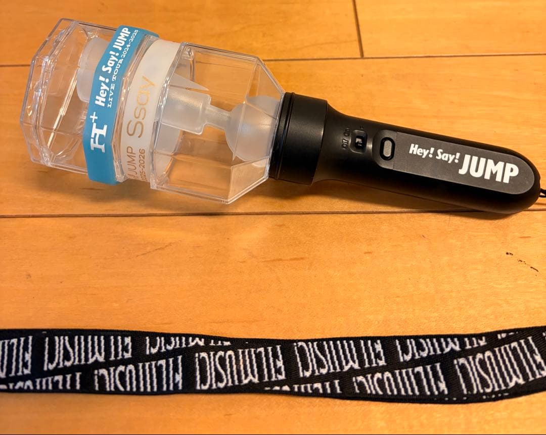 Hey! Say! JUMP ペンライト h+（ネックストラップ、バンド付き）