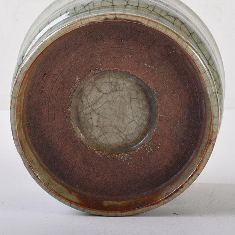 中国　南宋　官窯　青磁　金絲鉄線　氷裂文　建水　時代箱　C　R7755