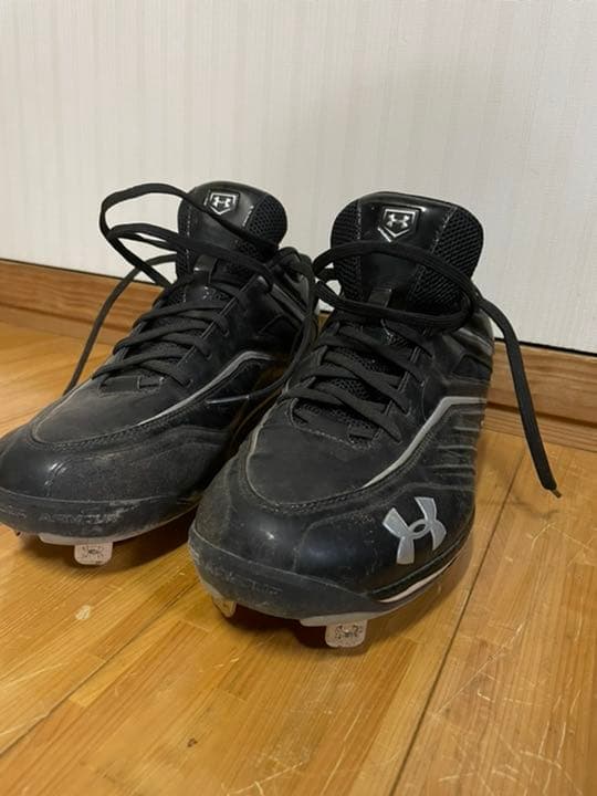 関本選手　使用スパイク