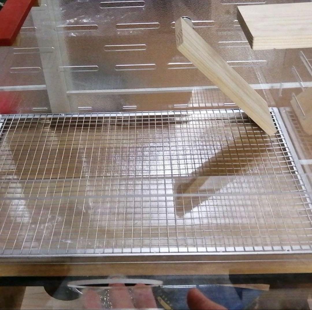 アクリル小動物用ケージ 中〜大型 木製ハウス付き