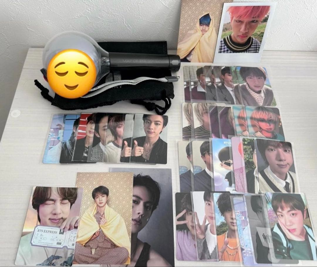 防弾少年団（BTS）グッズまとめ売り（1~16ページ分)