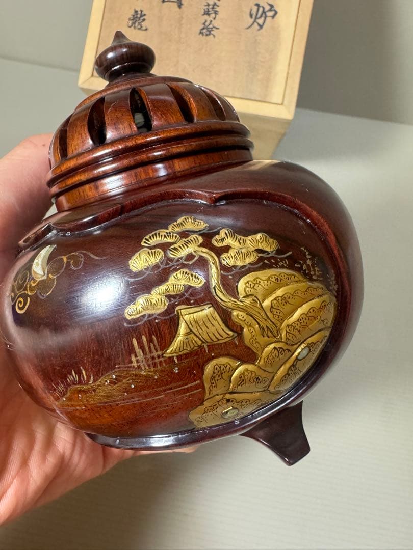 2164 雲龍作　本紫壇 金蒔絵 鳳凰　山水之図　香炉