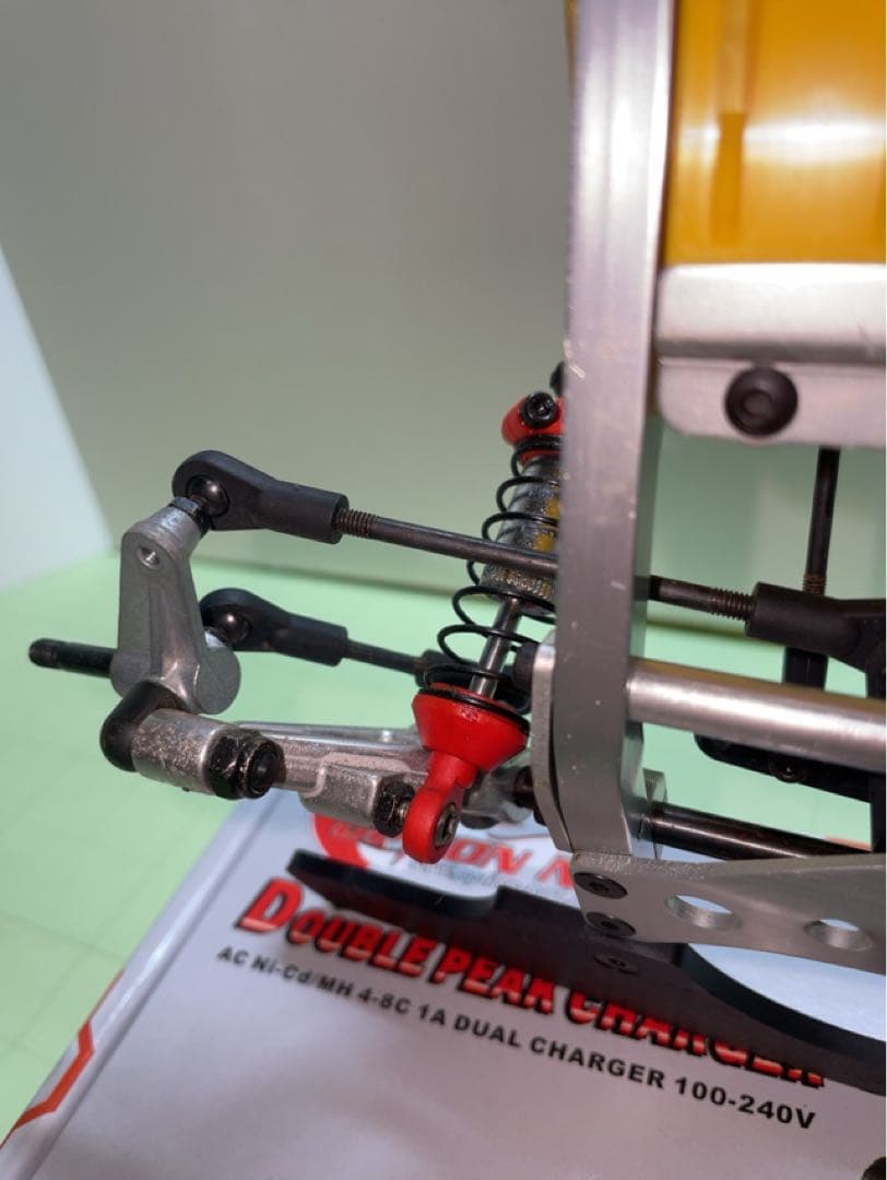 京商スコーピオン