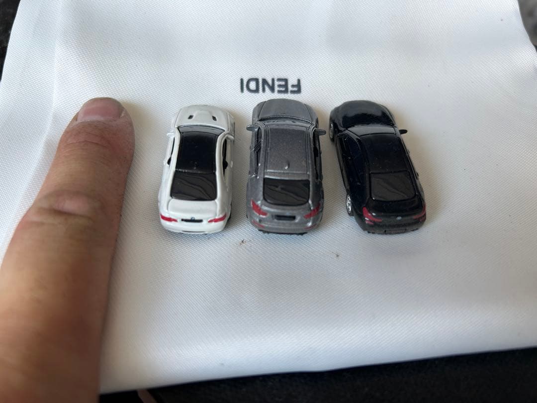 ミニカー 3台セット ホワイト シルバー ブラック