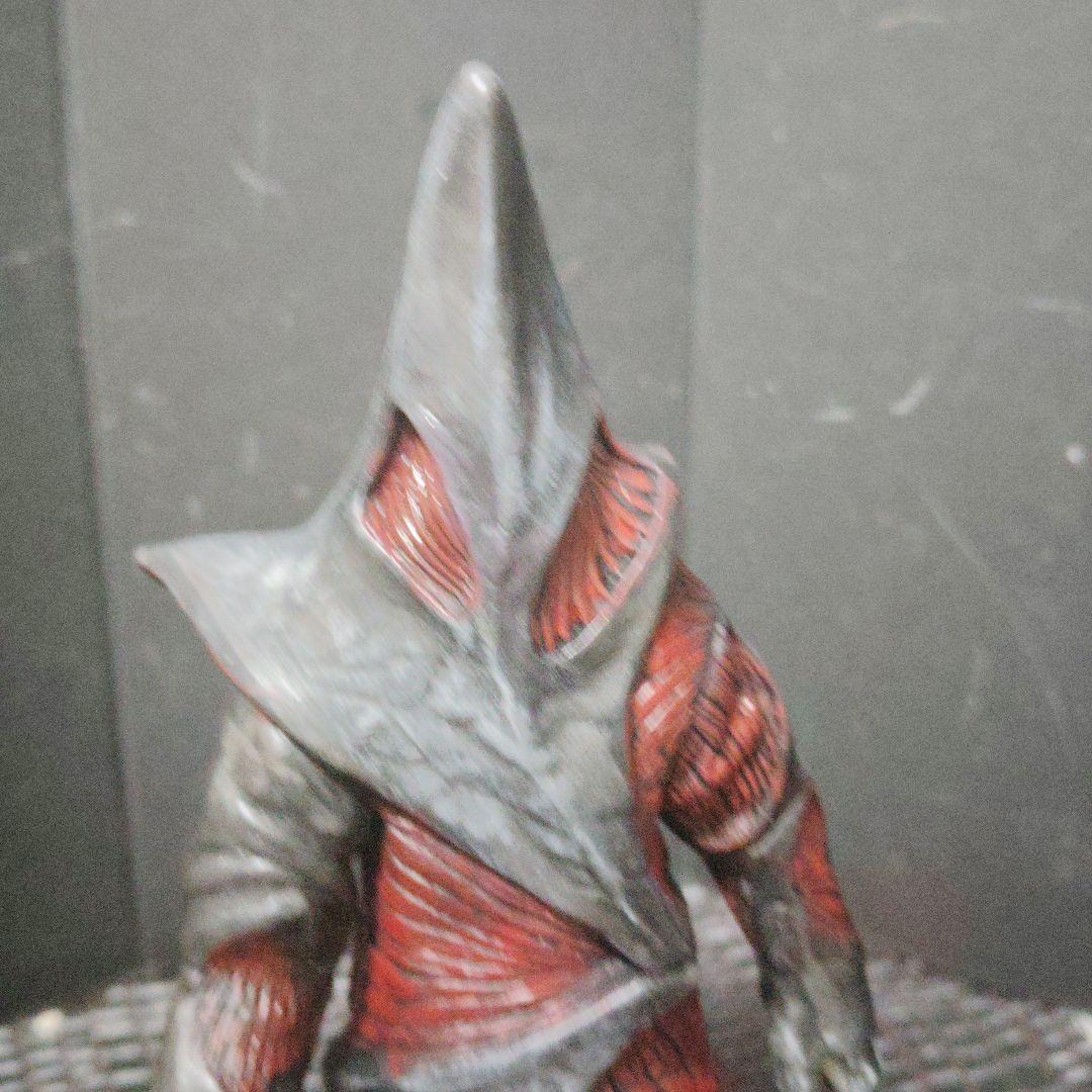 ウルトラソフビティガ宇宙人レギュラン.スタンデル（2462si.2596fo）