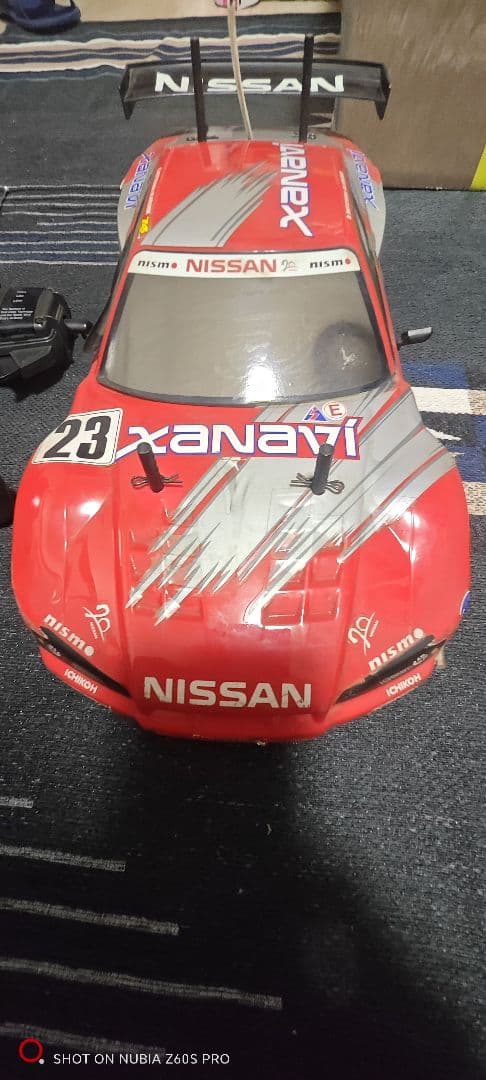 Nissan ラジコンカー