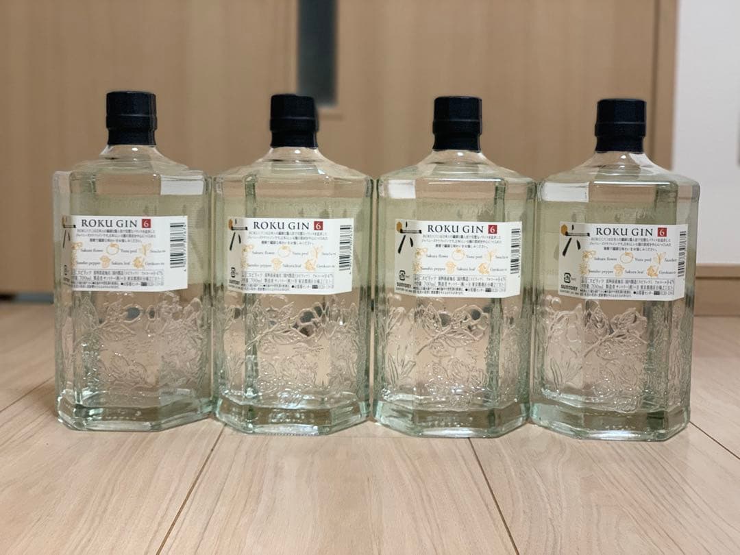 【最終値下げ】 サントリー　六ジン　700ml 4本セット