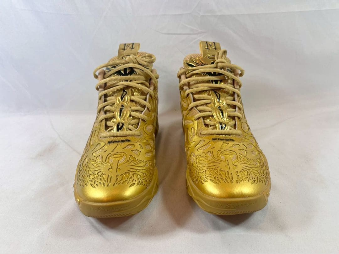 ⑥ PUMA MB.04 Golden Child バスケットボールシューズ