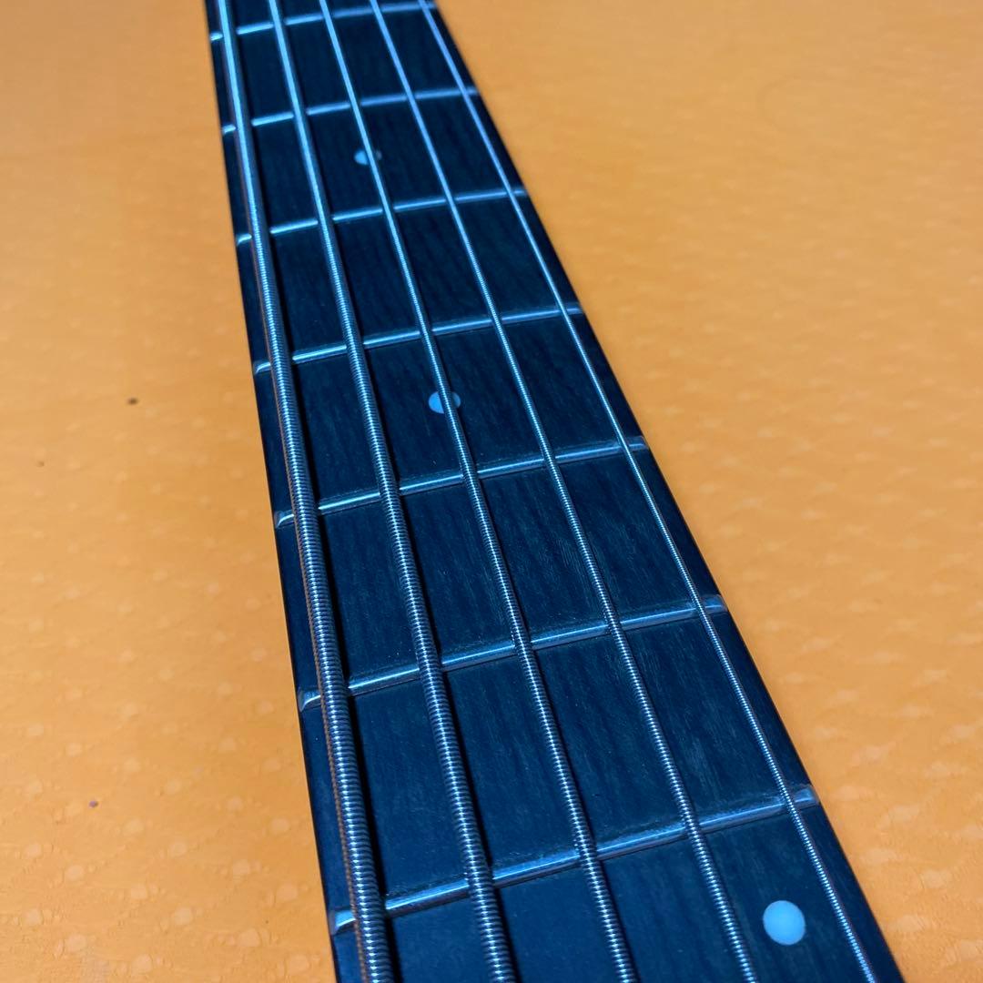 スタインバーガー 5弦ベース