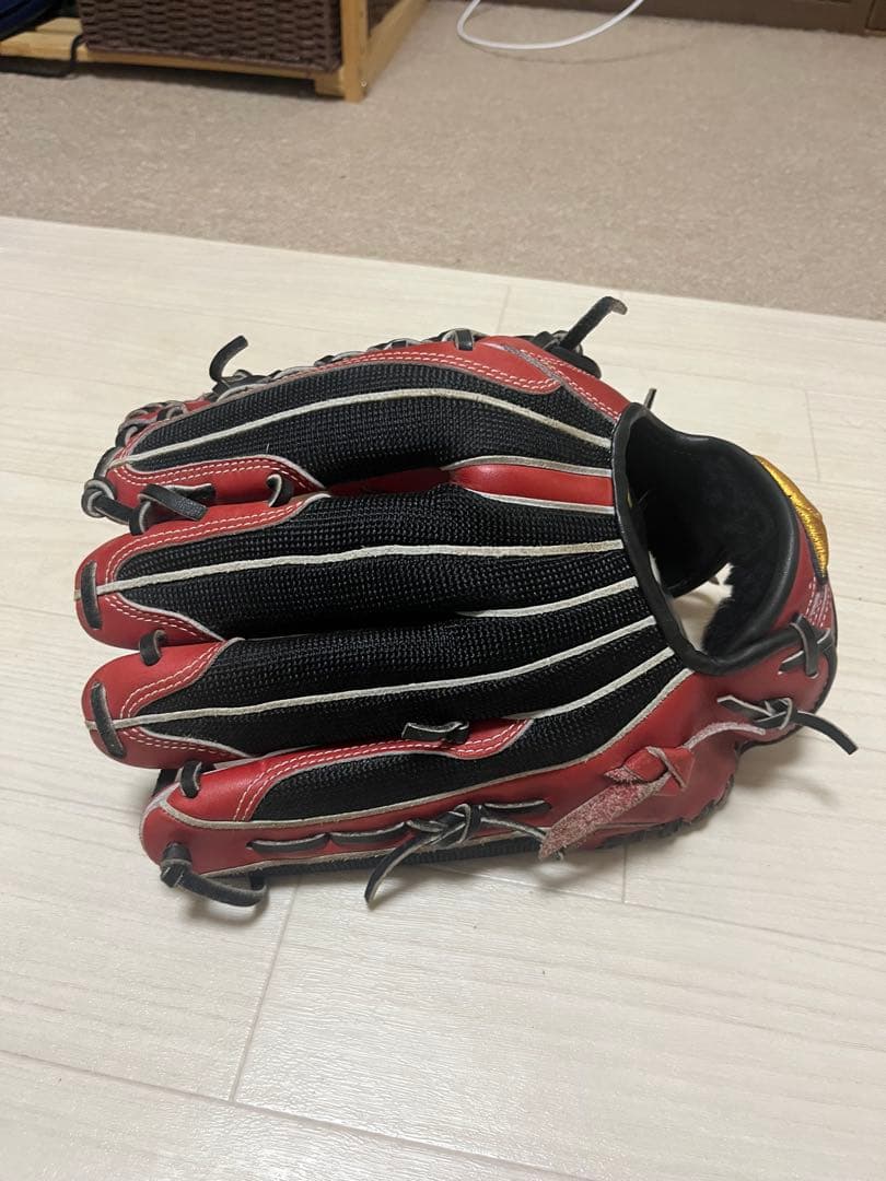 Mizuno Jr. 1 野球用グローブ 赤黒