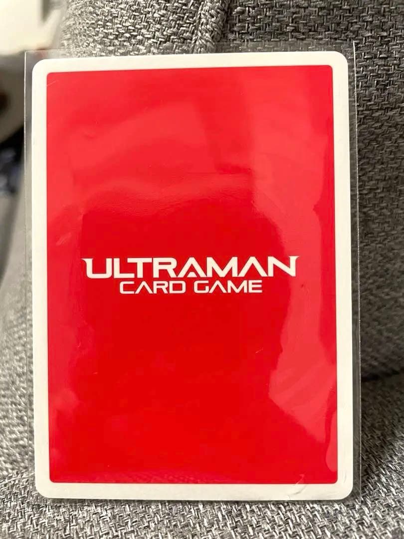 【極美品】ウルトラマンカード　ウルトラマンティガ　UR サイン入り