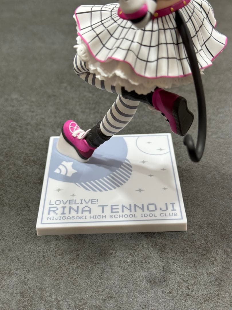 【中古品】PLUMPMOA 天王寺璃奈 1/7 フィギュア