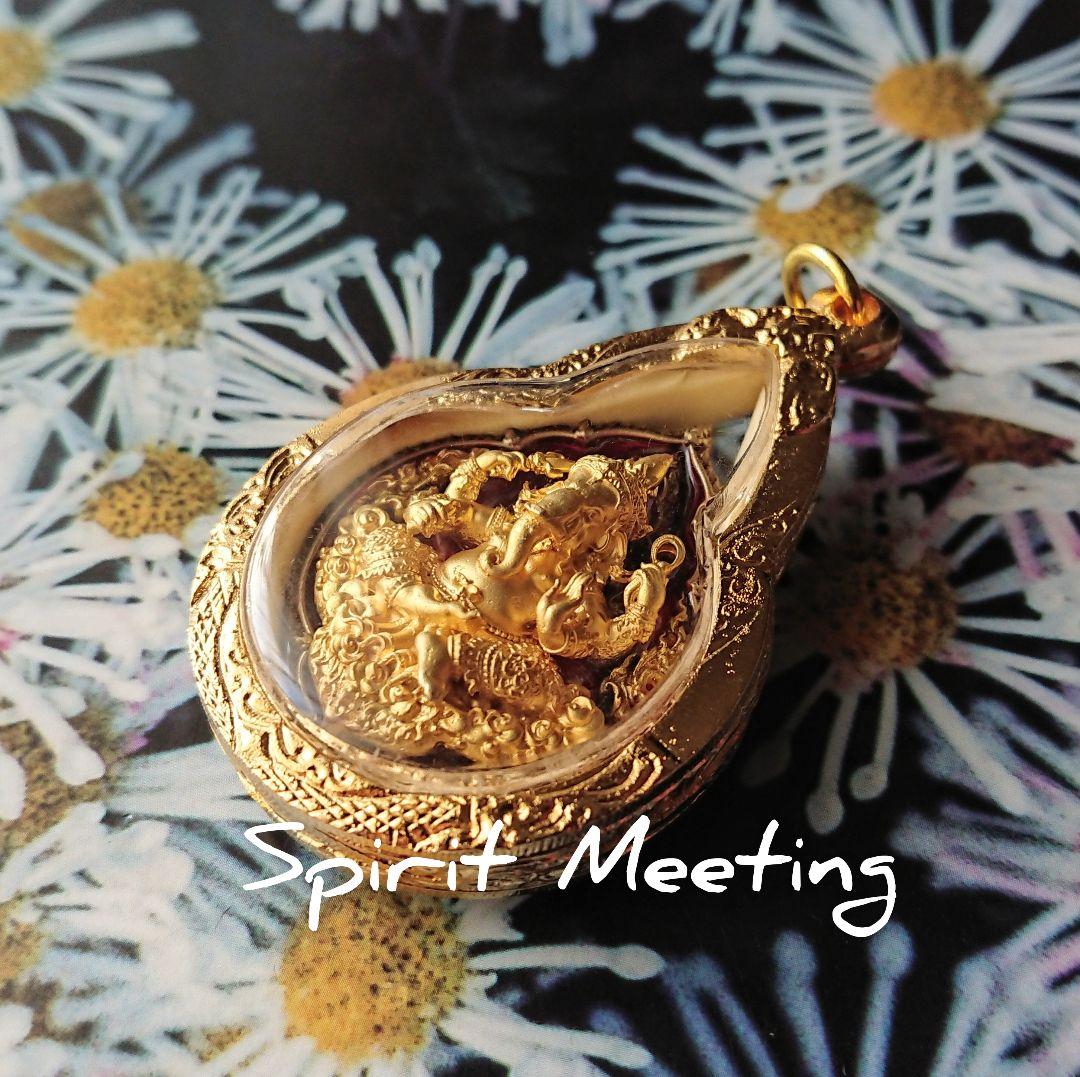 ルアンポーグン師の祝福　成功の神ガネーシャの芸術お守りB  プラクルアン　成功