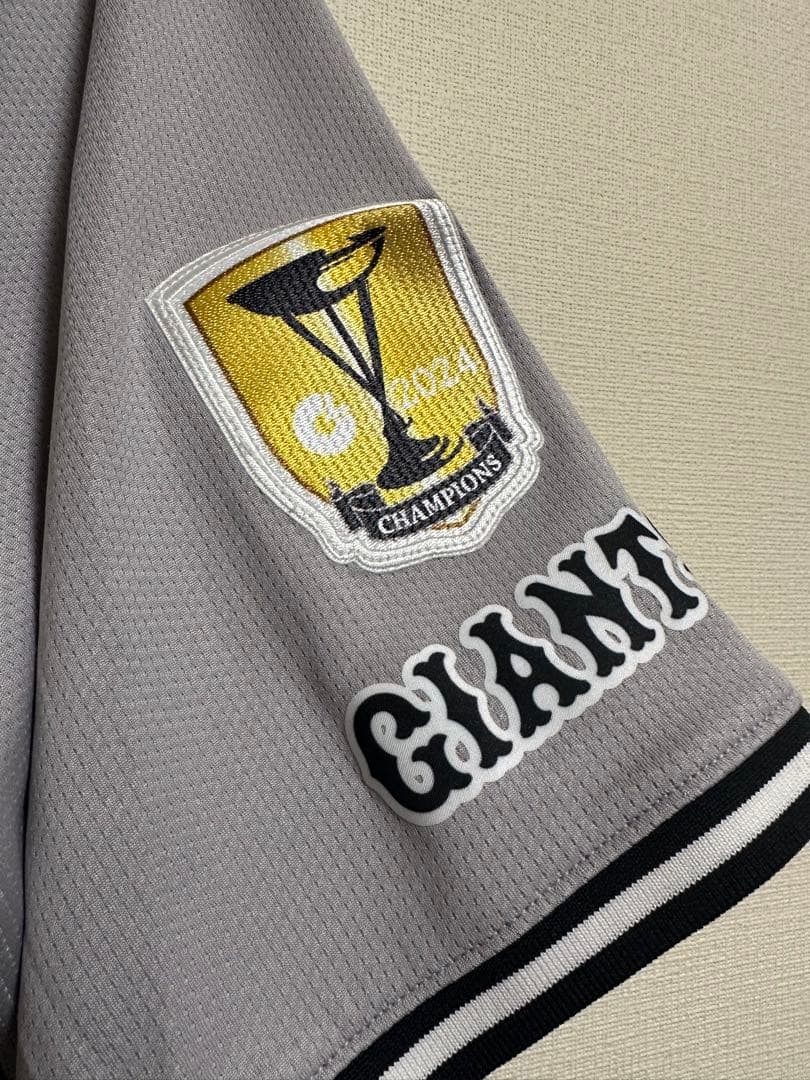 読売ジャイアンツ 長野久義 【2024チャンピオンエンブレム付きユニフォーム】