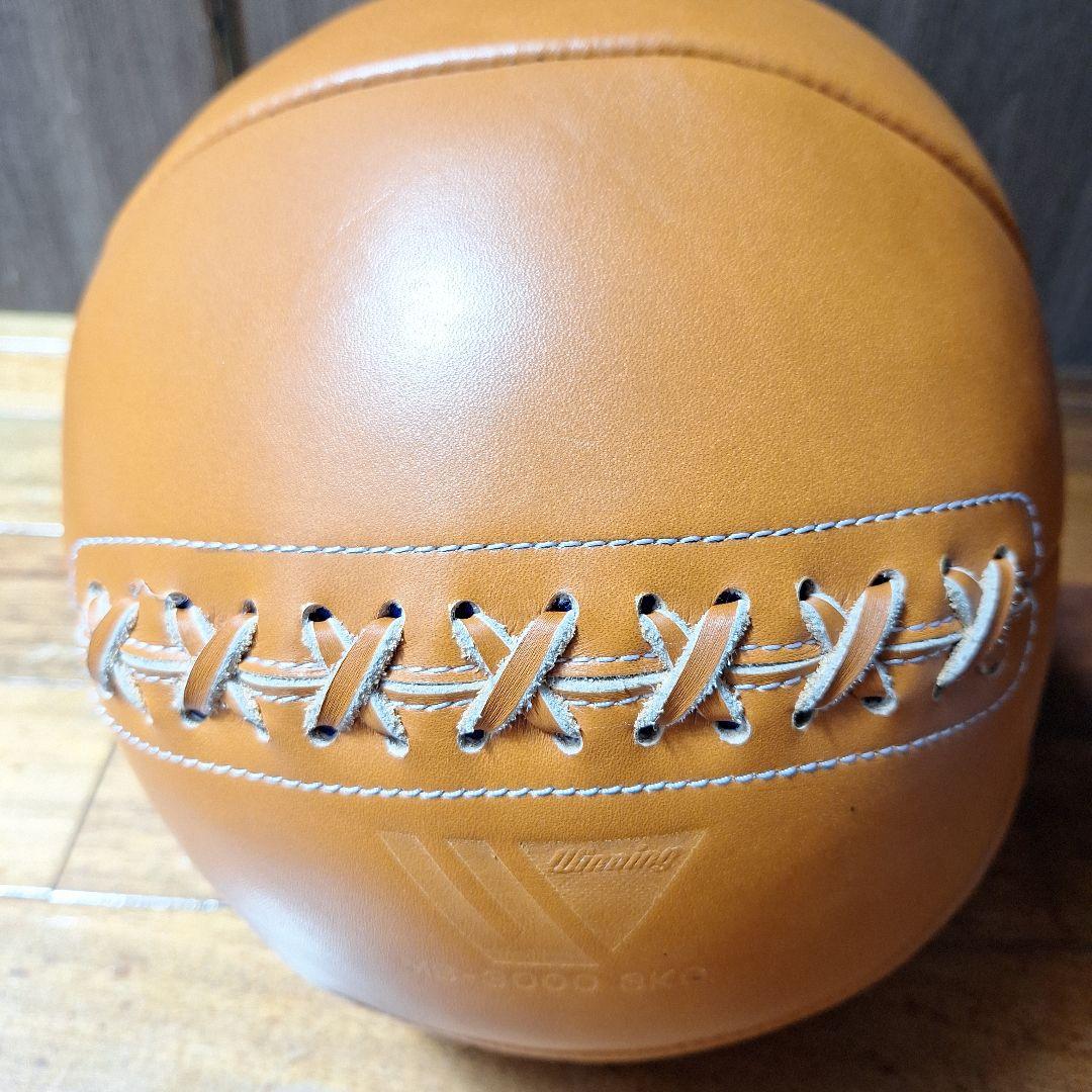 305 メディシンボール 重量　3kg