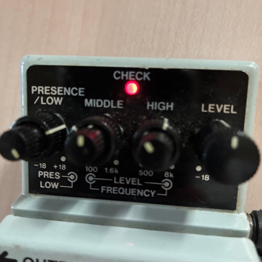 BOSS PQ-4 パラメトリックイコライザー￼ ギター・￼ベースエフェクター￼