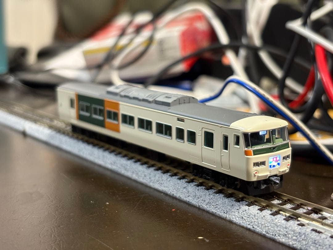 185系(踊り子・新塗装)15両セット(一部室内灯入り)