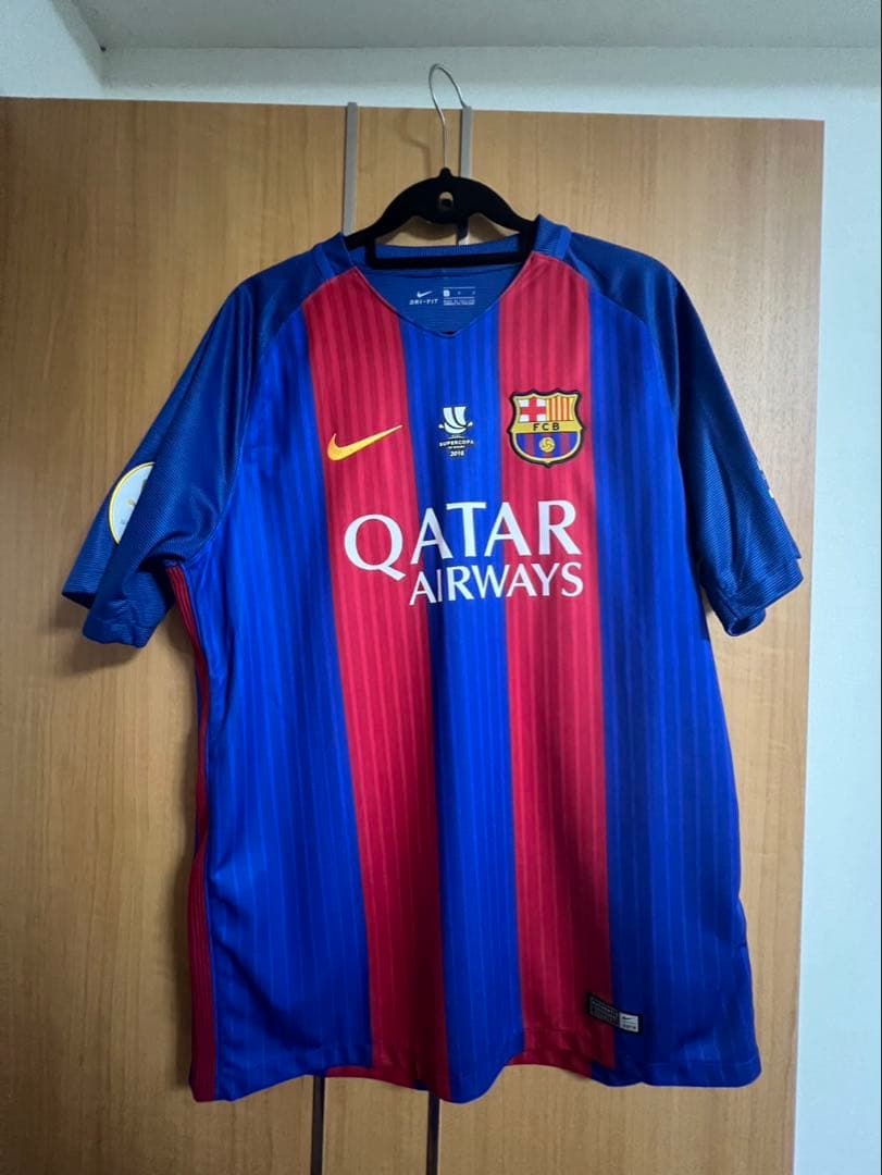 希少　メッシ　バルセロナ　ユニフォーム　オーセンティック　2016