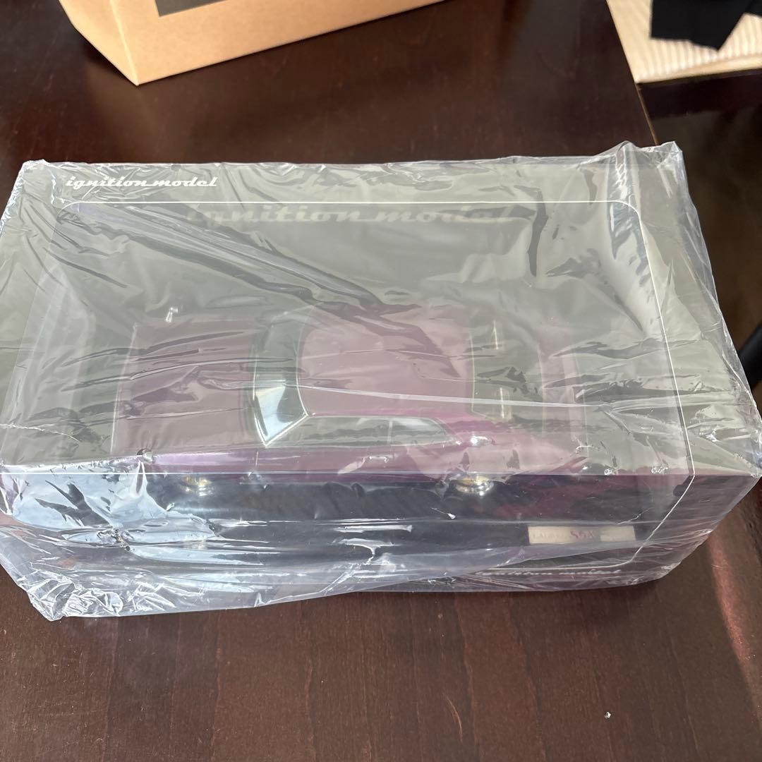 イグニッションモデル　1/18 日産ローレル2000SGX 0623