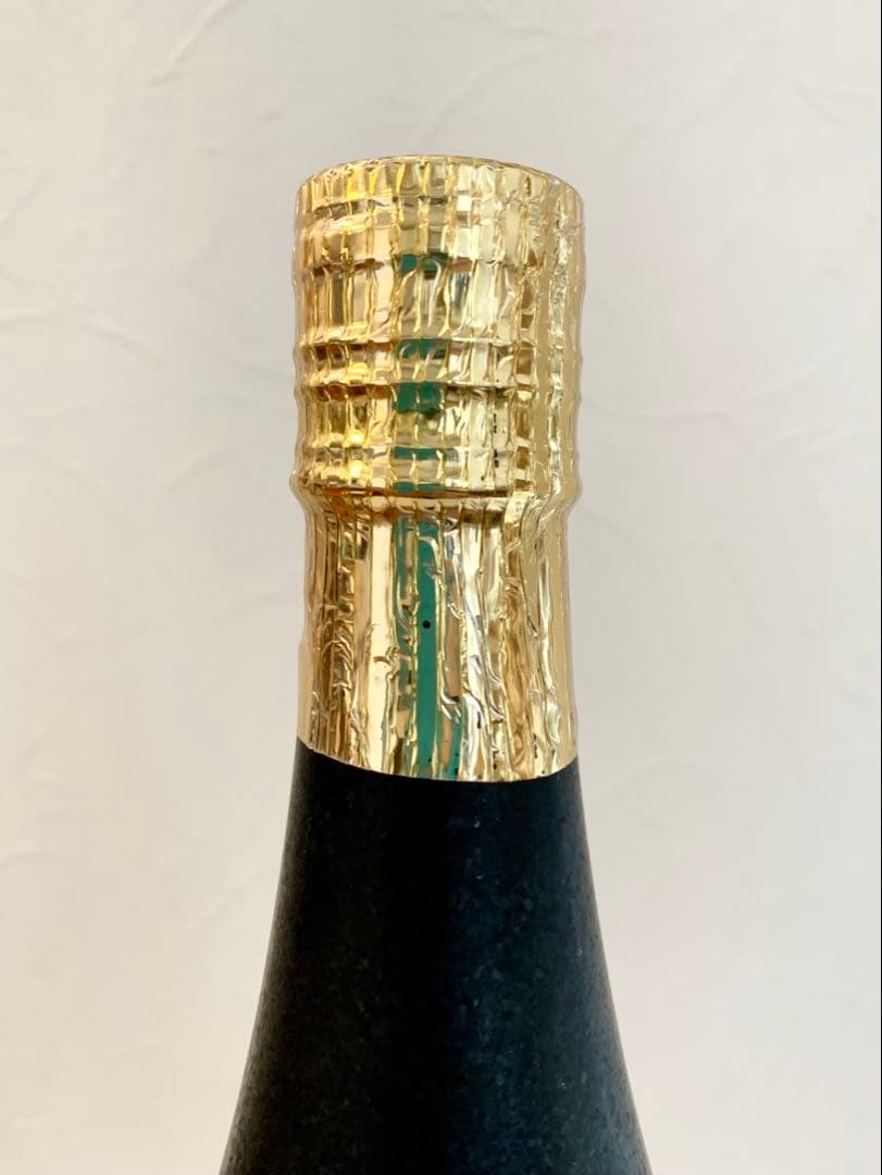 久米島の久米仙「 沖縄 」 43度,1,800ml 30年物 / 泡盛古酒