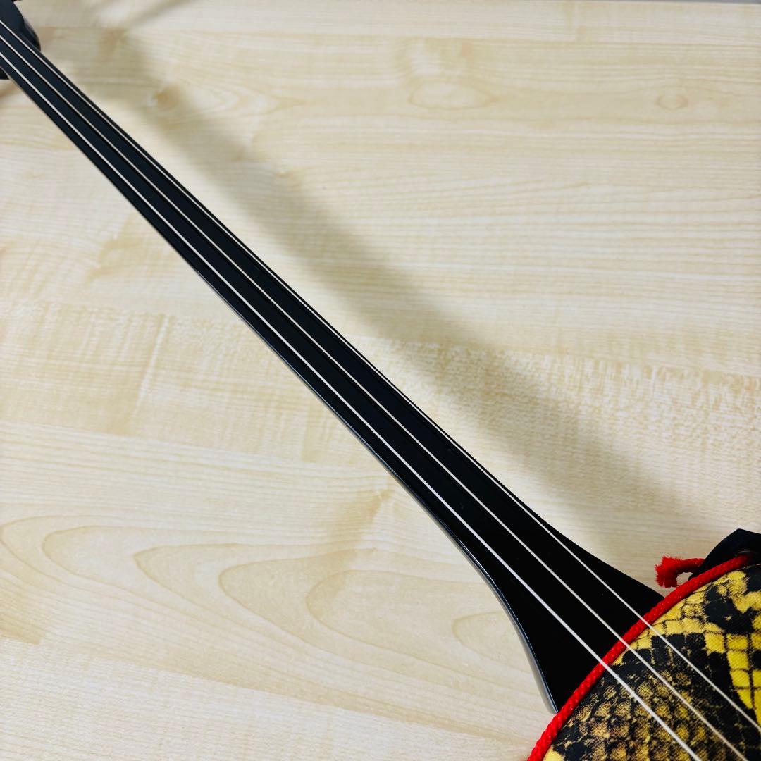 【美品】沖縄三線 人工皮 初心者 和楽器 民謡 三味線 送料込み