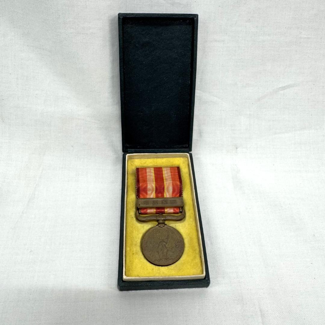 c*2様 勲七等青色桐葉章 勲八等瑞宝章 日本軍 勲章 大日本帝国 旧日本軍 ア