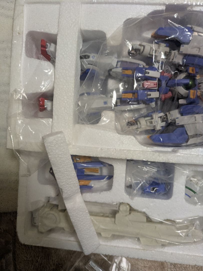 l　Build　ガンダムアヴァランチエクシア