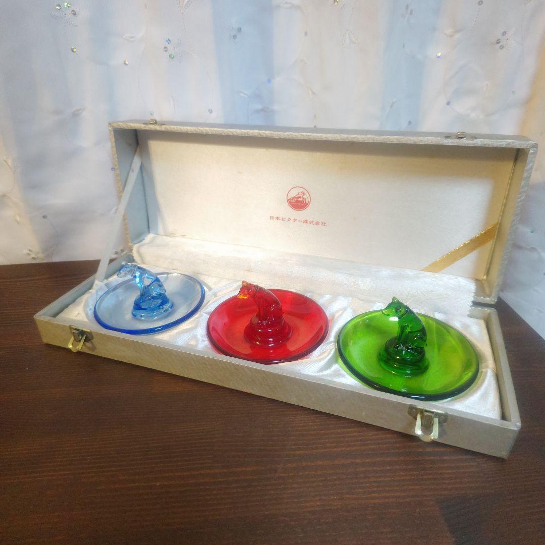 レア物ビクター犬 ニッパー君 灰皿3点ガラス製 アッシュトレイ オブジェ最終価格