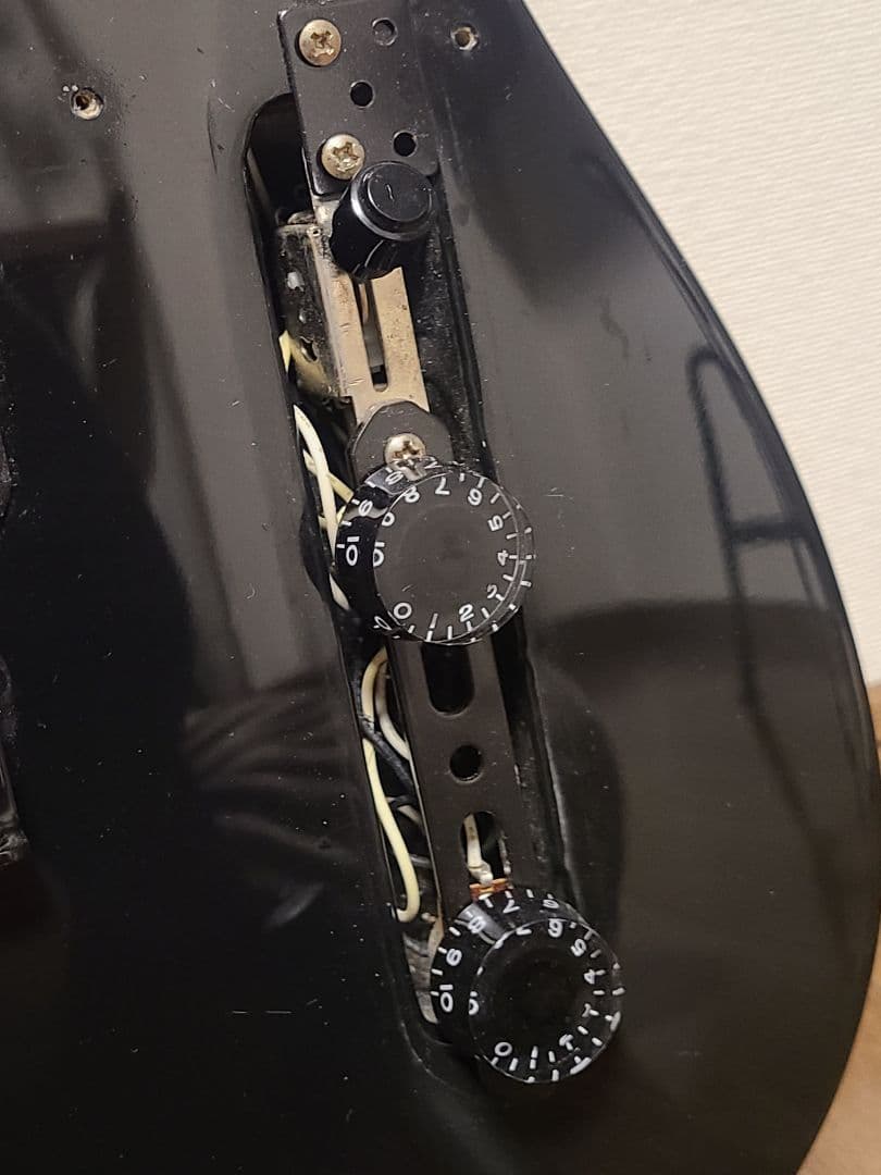 【カスタム品】テレキャスター オールブラック エレキギター 改造