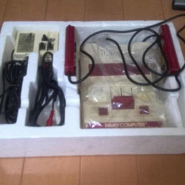 ファミコン初代